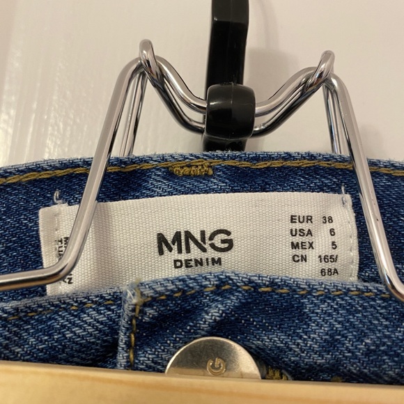 Mango Jeans - Picture 1 of 2